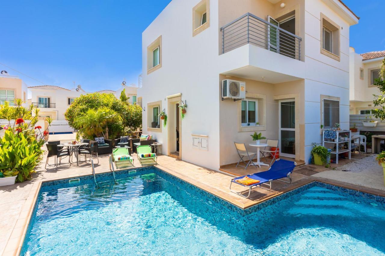 Villa Kalliopi Паралимни Экстерьер фото